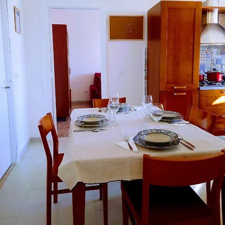 Casa Flegrea Bagnoli Апартаменты Неаполь